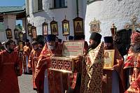 Архиерейское богослужение в&nbsp;день Собора новомучеников и&nbsp;исповедников Коломенских