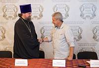 Подписание соглашения между Московским областным театром драмы и комедии и приходом Богоявленского собора Ногинска