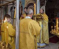 Паломники в Казанском храме села Полевшина