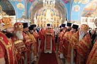 Архиерейское богослужение с участием Сводного детского хора Московской епархии в Богоявленском соборе Ногинска