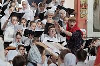 Архиерейское богослужение с участием Сводного детского хора Московской епархии в Богоявленском соборе Ногинска