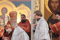 Архиерейское богослужение с участием Сводного детского хора Московской епархии в Богоявленском соборе Ногинска