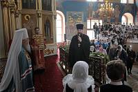 Архиерейское богослужение с участием Сводного детского хора Московской епархии в Богоявленском соборе Ногинска