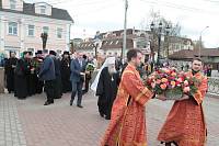 Архиерейское богослужение с участием Сводного детского хора Московской епархии в Богоявленском соборе Ногинска