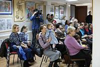 Выставка художественного отделения детской школы искусств при Богоявленском соборе Ногинска