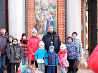 «Согреем детские сердца» в Щелковском благочинии