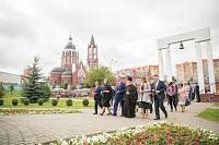 Иностранная делегация в Троицком соборе г. Щелково