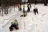 Военно-спортивные игры в парке деревни Полтево
