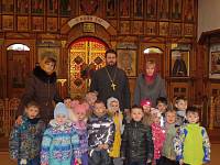 Экскурсия детей и&nbsp;воспитателей детского сада деревни Левошево в&nbsp;Казанский храм села Петровское