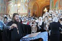 Архиерейское богослужение с&nbsp;участием Сводного детского хора Московской епархии в&nbsp;день юбилея Троицкого собора г.&nbsp;Щелково