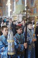 Архиерейское богослужение с&nbsp;участием Сводного детского хора Московской епархии в&nbsp;день юбилея Троицкого собора г.&nbsp;Щелково