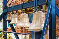 Освящение колоколов в&nbsp;Крестовоздвиженском храме поселка Мишеронский