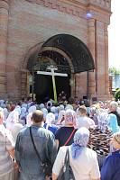 Установка креста в&nbsp;Иоанно-Богословском храме г.&nbsp;Ликино-Дулево