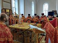 Божественная литургия и пастырский семинар в Никольском храме села Середниково