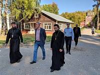 Совещание в Тихвинском храме села Евлево