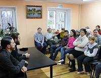 Пастырский визит в&nbsp;молодежный клуб &laquo;Истоки&raquo; г.&nbsp;Орехово-Зуево
