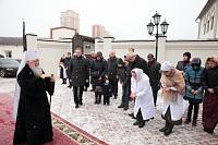 Богослужение в&nbsp;храме иконы Божией Матери &laquo;Спорительница хлебов&raquo; на&nbsp;территории ЗАО &laquo;Щелковохлеб&raquo;