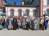 Паломническая группа из&nbsp;социальной организации в&nbsp;Покровских храмах сел Старый Покров и&nbsp;Пашнево
