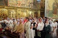 Богослужение в Успенском соборе Московского Кремля