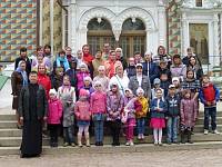 Паломничество учащихся воскресной школы Иоанно-Богословского храма села Ликино-Дулево в&nbsp;Троице-Сергиеву лавру
