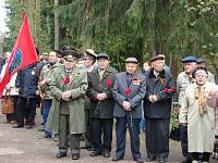 Шествие к&nbsp;воинскому захоронению на&nbsp;городском кладбище Ногинска
