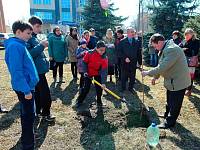 Акция по&nbsp;посадке деревьев в&nbsp;мемориальном сквере г.&nbsp;Щелково
