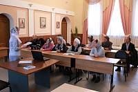 Лекция по&nbsp;церковно-славянскому языку в&nbsp;Богородицерождественском соборе
