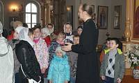 Экскурсия школьников в&nbsp;Христорождественский храм села Ямкино