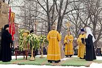 Богослужение в&nbsp;Успенском соборе Кремля