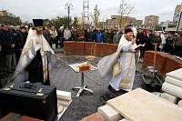 Закладка Серафимо-Саровской церкви на&nbsp;набережной реки Клязьмы