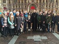 Учащиеся в Троицком соборе г. Щелково