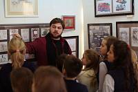 Ученики детской школы искусств Богоявленского собора в Ногинском отделении Союза художников России