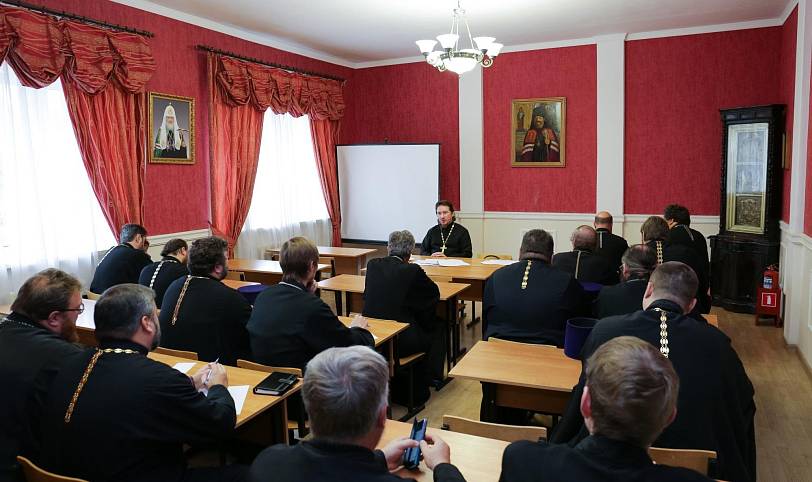 Епархиальный семинар по каноническим вопросам в Орехово-Зуевском благочинии