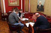 Подписание договора между домом культуры на площади А.С. Пушкина и Орехово-Зуевским благочинием