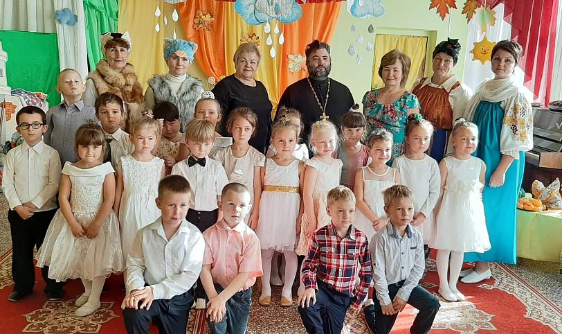 «Согреем детские сердца» в Ликино-Дулевском благочинии