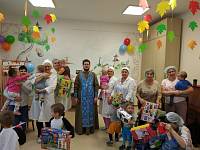 «Согреем детские сердца» в Щелковском благочинии