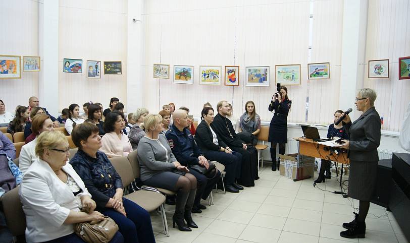 Конкурс детского рисунка «На страже правопорядка» в Щелкове