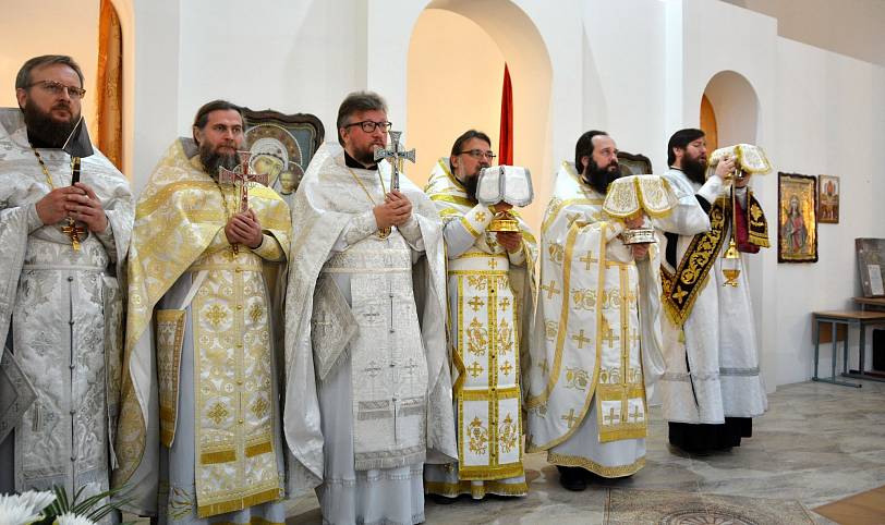 Первая Литургия в Екатерининском храме Балашихи