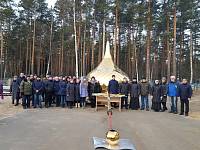 Освящение и подъем креста и купола на Иоанно-Предтеченский храм Рошаля