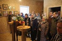Освящение креста и первая Литургия в храме иконы Божией Матери «Боголюбская» деревни Мишнево