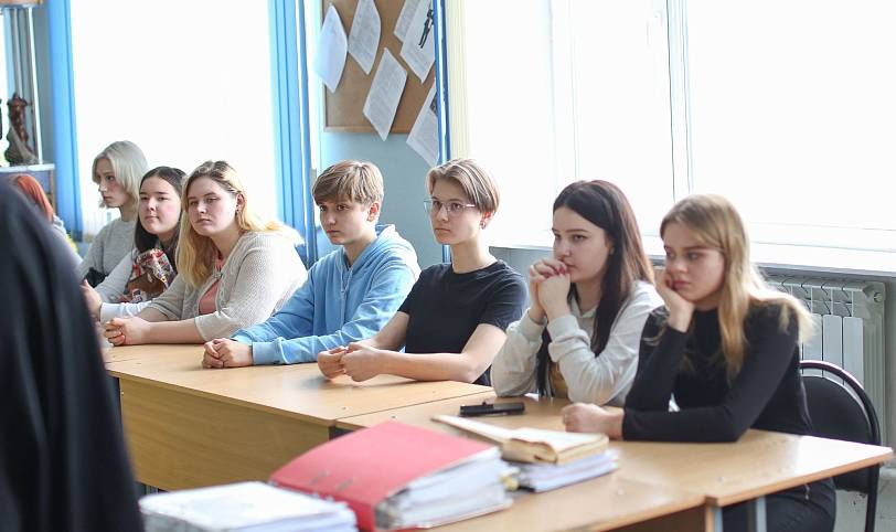 Духовная беседа в Ногинском торгово-экономическом колледже