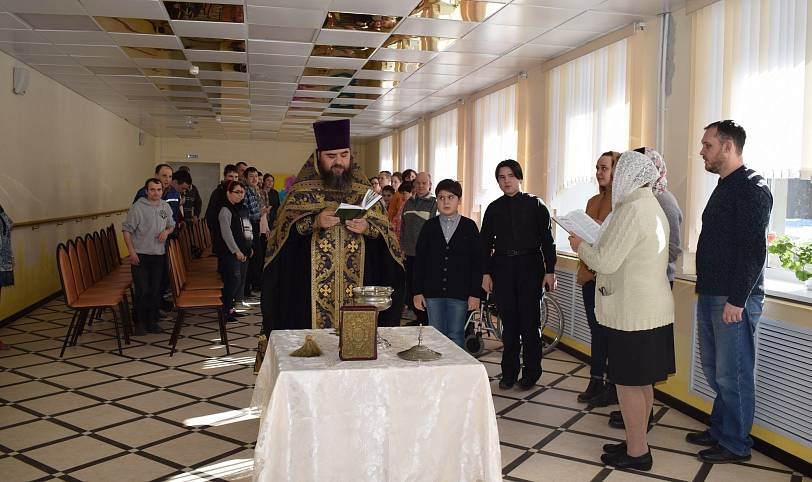 Молебен в социальном центре «Империя ремесел» села Ильинский Погост
