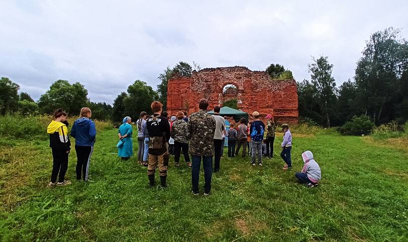 Паломничество по порушенным святыням Шатурского благочиния