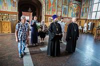 Вручение свидетельств об окончании Библейско-богословских курсов при Троицком соборе г. Щелково