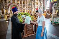 Вручение свидетельств об окончании Библейско-богословских курсов при Троицком соборе г. Щелково