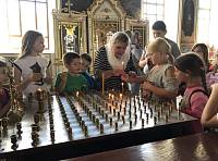 Воспитанники детского оздоровительного лагеря «Дружба» в Богородицерождественском соборе г. Орехово-Зуево