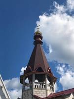 Освящение креста на колокольню Богоявленского храма поселка Большие Дворы