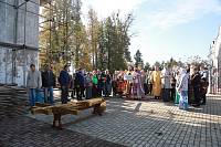 Установка креста на колокольню Сергиевского храма села Новосергиево