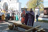 Установка креста на колокольню Сергиевского храма села Новосергиево