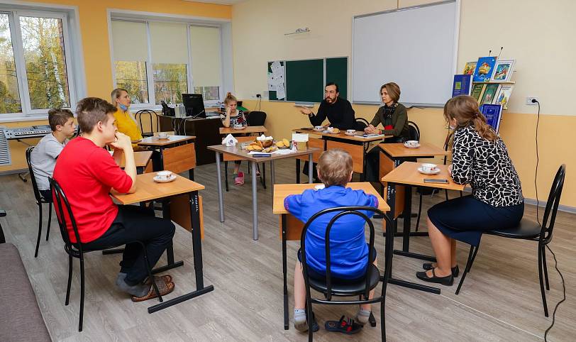 Круглый стол в общеобразовательном учреждении «Семья и дом» г. Орехово-Зуево